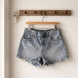 Levi's 501 Original Denim Shorts Women Light Wash Excellent Cut-Off Button Fly